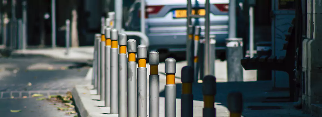 Safe and Convenient Retractable Barrier Column Systems for Properties in Lake Worth, FL